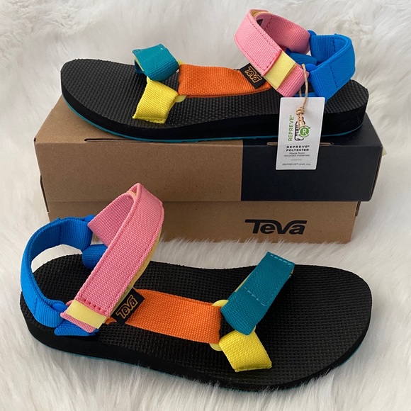 teva original universal colorblock